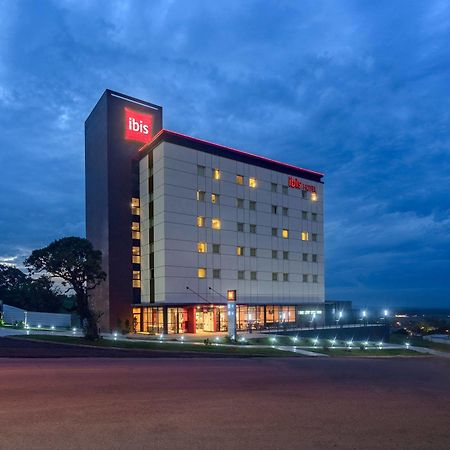 Ibis Guaiba Hotel Exterior foto